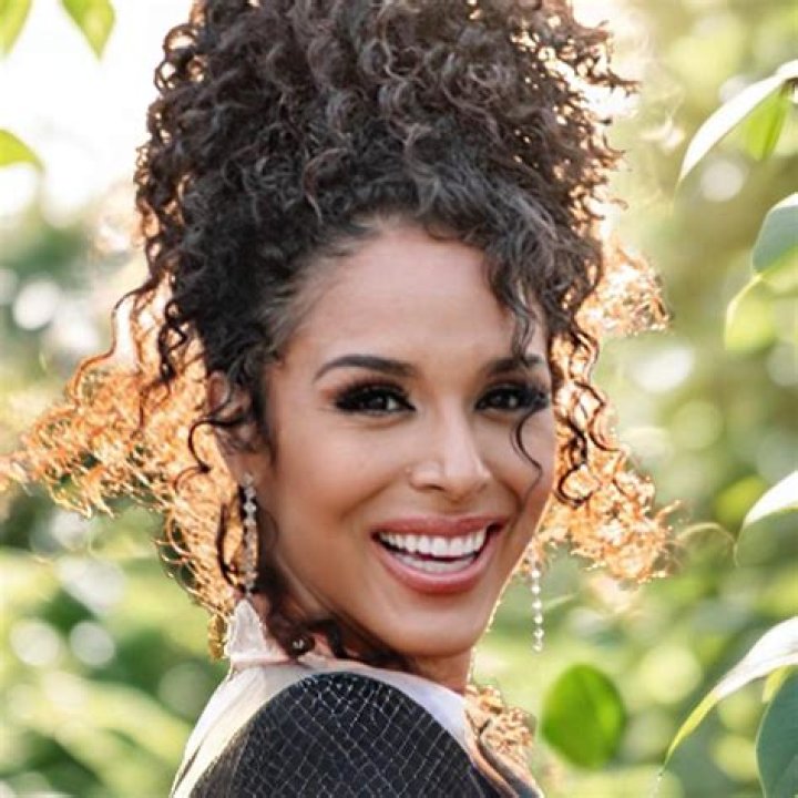 Brittany Bell Celebrity Profile – Hollywood Life