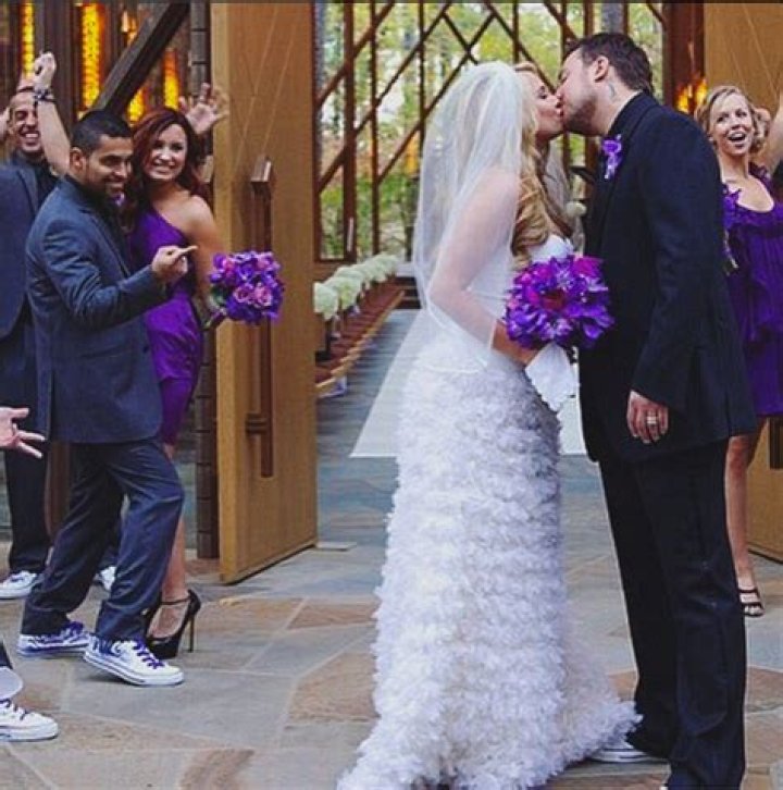 Demi Lovato Cries Over Chris Carney After His Tragic Death In Car Crash — Her Message