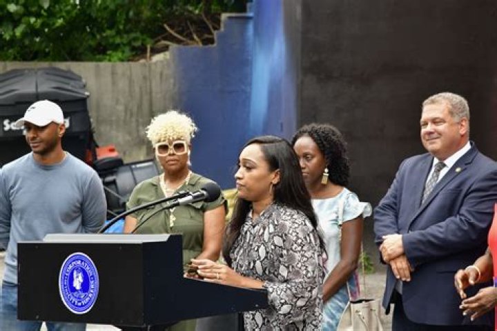 DMX’s Fiancée Desiree Lindstrom Thanks God For Rapper After His Death: ‘My Everything’