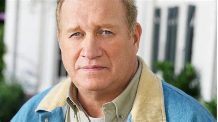 Ken Howard Celebrity Profile – Hollywood Life