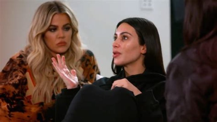 Khloe Kardashian Cries Over A ‘Demolished Relationship’ In Emotional New ‘KUWTK’ Trailer