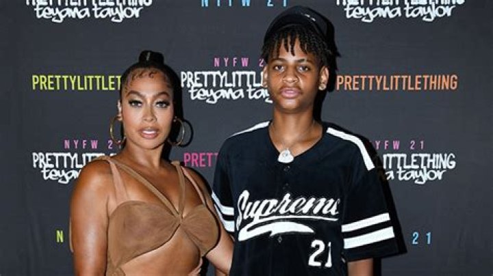 La La Anthony’s Son Kiyan Is So Tall In New Pics – Hollywood Life