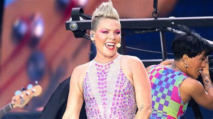 P!nk Is Shocked After Fan Throws Mother’s Ashes On Stage While She’s Performing: Watch