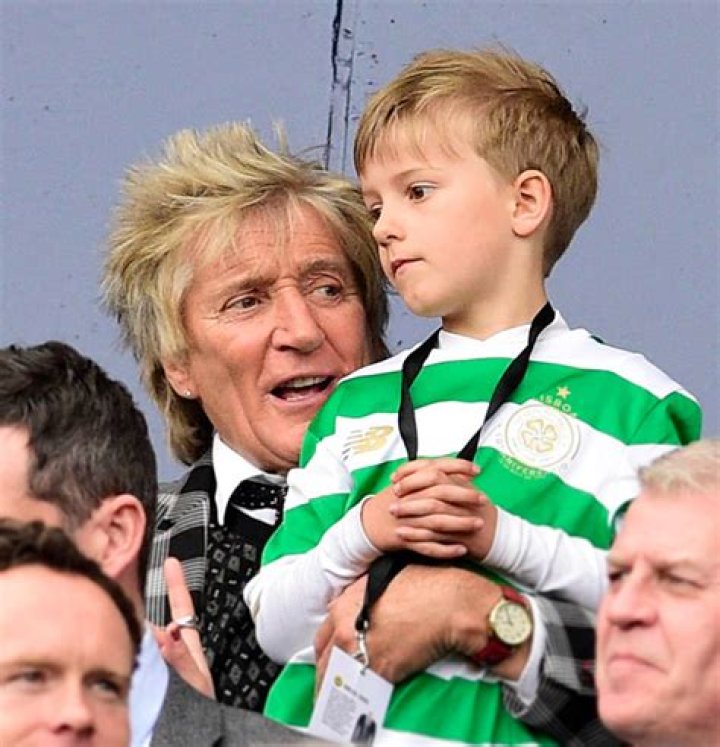 Rod Stewart’s Son Once Went To Hospital Over Suspected Heart Attack – Hollywood Life